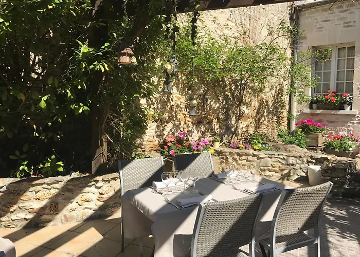 Le Chene Pendragon Hotel Saint-Léger-en-Yvelines