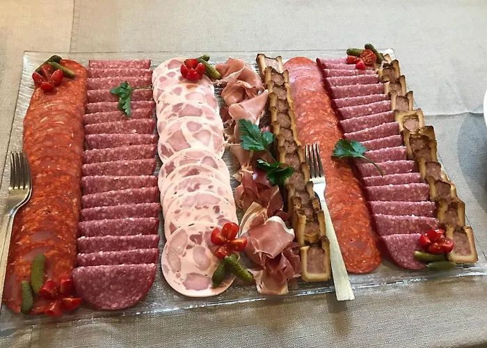 Le Chene Pendragon Hotel 3*